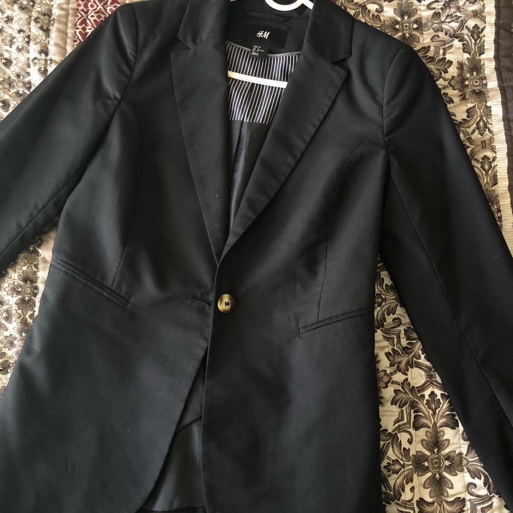 Black H&M Blazer